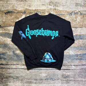 Goosebumps Curse of Camp Cold Lake Small Black Pull Over Sweater